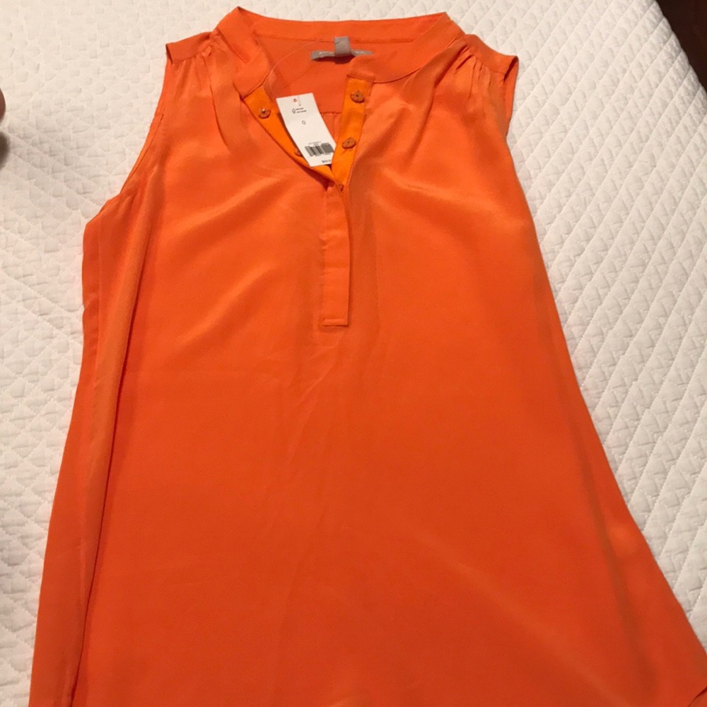 Banana Republic top size 0 with tags